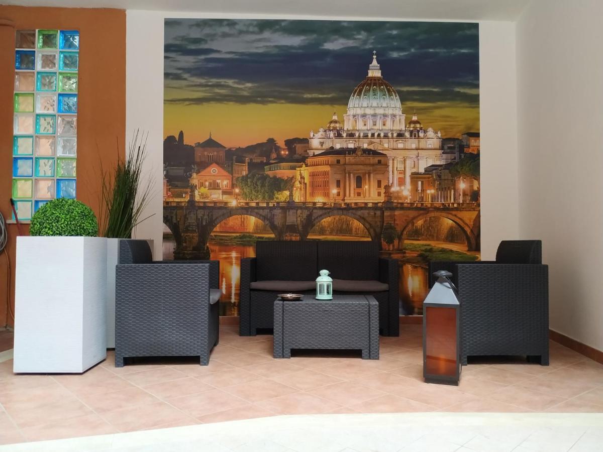Oasi Del Vaticano Rome Exterior photo